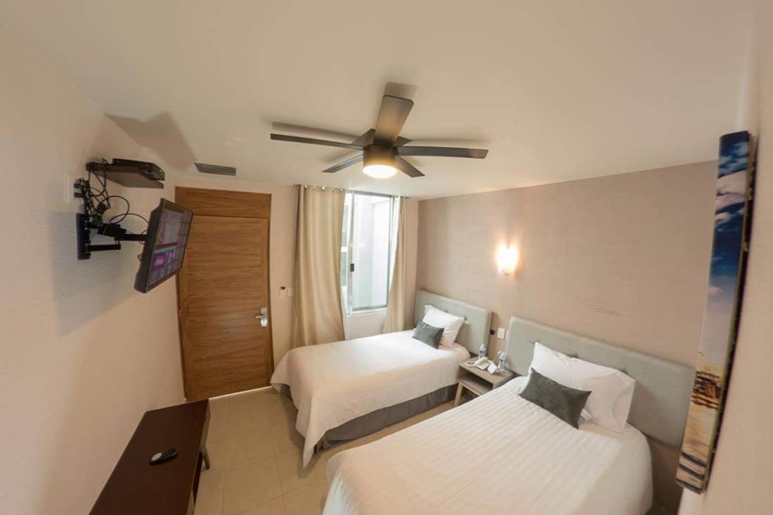 Hotel Siena Pénjamo Dış mekan fotoğraf
