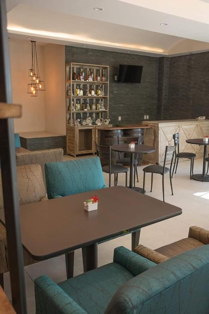 Hotel Siena Pénjamo Dış mekan fotoğraf
