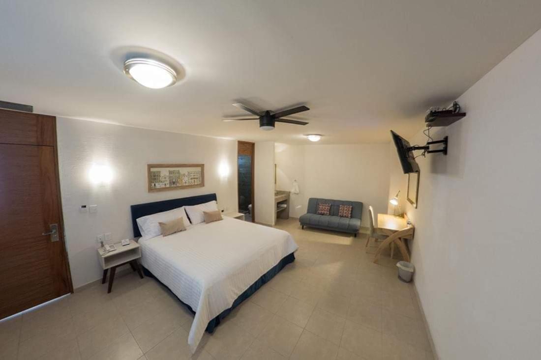 Hotel Siena Pénjamo Dış mekan fotoğraf